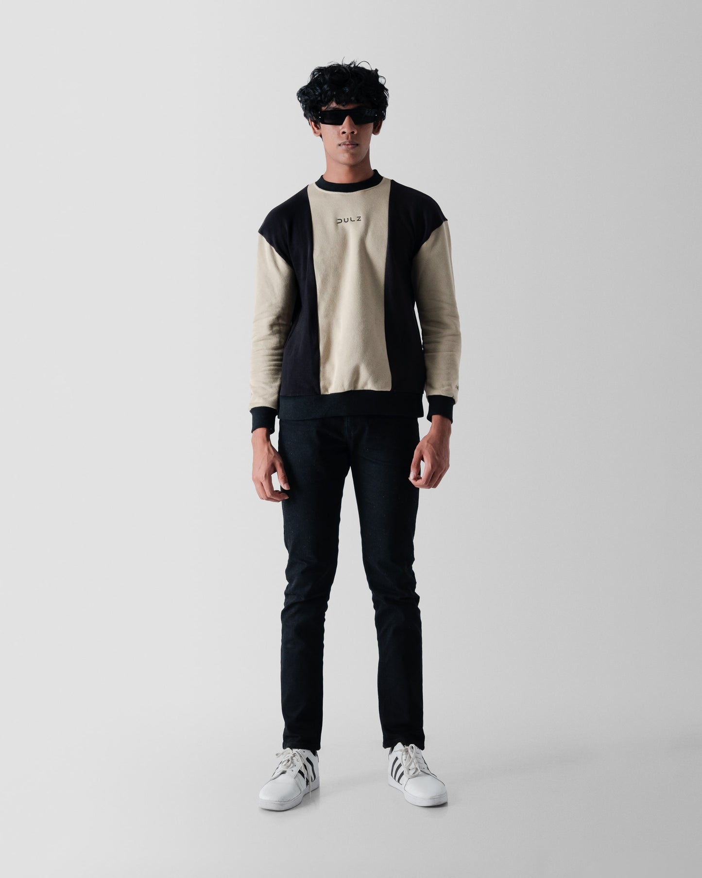 Crew neck